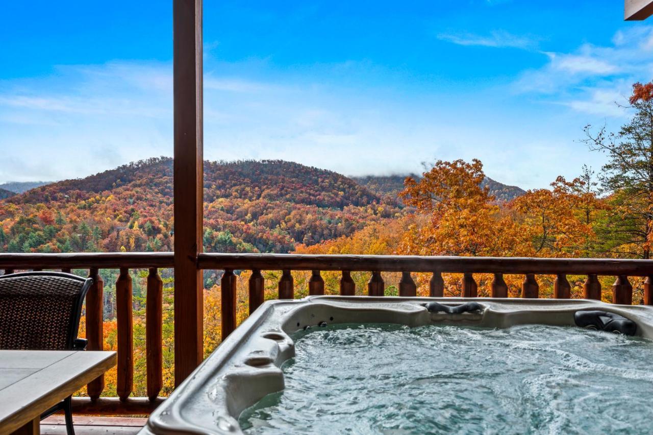 Peace In The Valley - Mtn Views W/Hottub, Gameroom, Theatre, Arcade Sevierville Kültér fotó